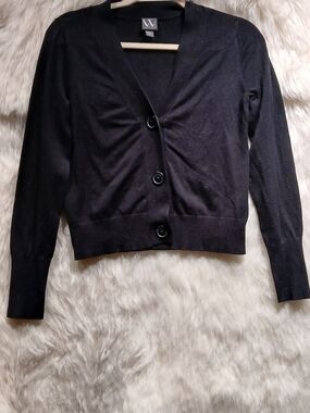 Worthington Black Cropped V-Neck Button Front Cardigan